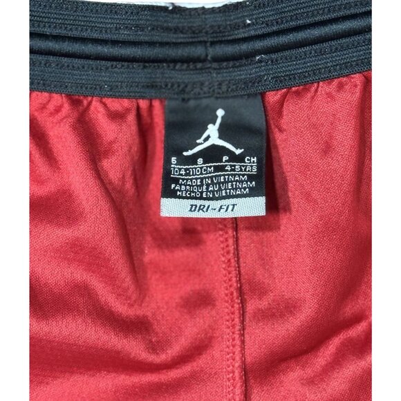 Air Jordan Kids 4T Basketball Shorts With Drawstring Waist & Dri-Fit - Picture 12 of 12